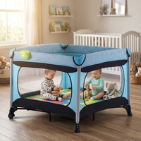 Lit de voyage portable en métal de grande taille pour enfants, parc de jeu carré sécurisé pour bébé, idéal pour l'extérieur, la maison, la chambre, le parc et le centre commercial