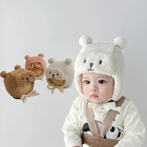 סתיו וחורף ונקבה תינוק חיצוני גיזת כובע חם חמוד סופר חמוד דיונון כפול כדור דוב הגנה על האוזן