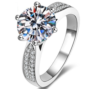 Anello di Lusso di Alta Qualità all'Ingrosso Design a Sei Punte Placcato Oro Set di <span class=keywords><strong>Anelli</strong></span> in Ottone con Zircone Rotondo Lucido <span class=keywords><strong>Anelli</strong></span> da <span class=keywords><strong>Matrimonio</strong></span> per Donne - Product Image 4