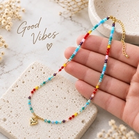 Collier Perlé Go2boho avec Perles en Verre Multicolores et Pendentif Cœur, Alliage de Zinc Plaqué Or, Bijoux Cadeau pour Femme