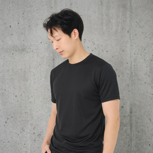เสื้อยืดกีฬาโพลีเอสเตอร์ 100% ขายส่ง รับสกรีนโลโก้ แห้งเร็ว - Product Image 4