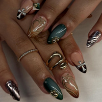 Stock Y2K Gothique Chrome Coeur 24PCS Appuyez sur les ongles Edgy Hot Girl Faux ongles Formes multiples Accepter OEM/ODM Motif & Emballage