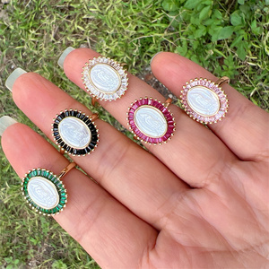 Bague religieuse pour femme en or véritable 18 carats plaqué or, Vierge Marie, coquille blanche, Notre-Dame <span class=keywords><strong>de</strong></span> <span class=keywords><strong>Guadalupe</strong></span>, sertie <span class=keywords><strong>de</strong></span> zirconiums cubiques, bijoux catholiques - Product Image 1