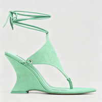 Sandales à talon compensé Kingdi vert menthe, motif croco, à bout ouvert, avec bride cheville et lacets, talons de soirée sans dos