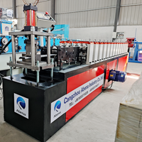 Machine de formage à froid pour volets roulants de forme personnalisée, machine à volets roulants perforés, machine à volets roulants à chaud très demandée