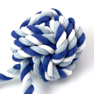 Juguete Masticable para Mascotas de Cuerda de Tres Hebras de Tamaño Mediano con una Sola Pelota Colgante 23*7*7cm - Product Image 4