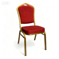 Chaise de banquet empilable en acier avec dossier doré et poignée supérieure, assise rembourrée en tissu rouge à pois, mobilier pour hôtels et salles