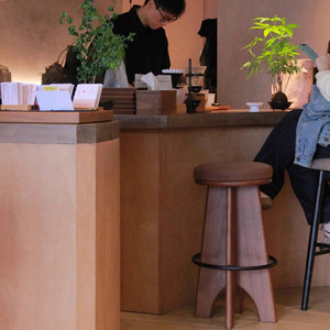 เก้าอี้บาร์สไตล์สแกนดิเนเวียนสไตล์อุตสาหกรรมเก้าอี้บาร์สูงสำหรับบ้านดีไซน์หรูสไตล์สแกนดิเนเวียนยุคกลางดีไซน์แบบเรียบง่าย - Product Image 3