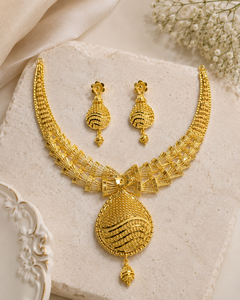 Conjunto de collar y aretes dorados con colgante de gota de agua y circonita cúbica para mujer, joyería para bodas y fiestas. - Product Image 2