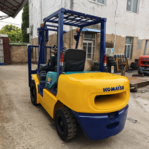 Transpaleta Eléctrica Komatsu 2022 de Servicio Pesado, Motor Japonés, 3 Toneladas, Diésel, 1 Año de Garantía, Posicionador de Horquillas, Precio Bajo - Product Image 5