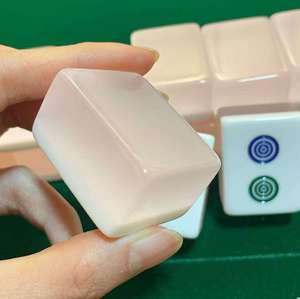 Jeu de Mahjong Américain Complet pour Adultes, Kit de Voyage Portable Standard de <span class=keywords><strong>Casino</strong></span> en Acrylique, pour 4 Joueurs, Durable, Étanche, OEM en Gros - Product Image 6