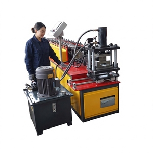 Máquina perfiladora automática de lamas para persianas con certificación CE, bomba hidráulica para corte de acero galvanizado de 0.7-1.2mm para el sur - Product Image 1