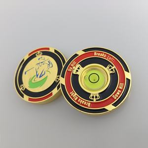 Set di marcatori per palline da golf in lega di zinco placcati <span class=keywords><strong>oro</strong></span>, stile moderno, personalizzati, all'ingrosso, con chip da poker <span class=keywords><strong>Monte</strong></span> Carlo stampati UV - Product Image 2