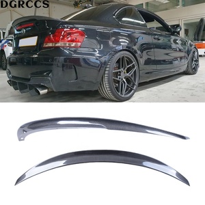 Aileron arrière en fibre de carbone style P pour BMW Série 1 E82 Coupé Berline 2007-2013 - Product Image 1