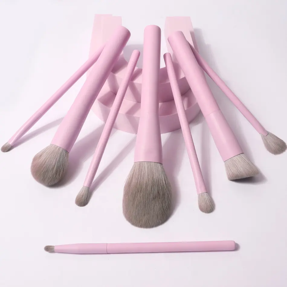 8 Pieces Matt Cruelty Free Complete Soft Synthetic Fiber Fluffy Wood Handle Cosmetic Pink Custom Logo Vegan Makeup Brush Set
