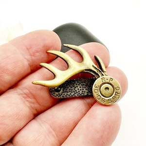 Clip de chapeau personnalisé en <span class=keywords><strong>laiton</strong></span>, design bois de cerf, durable et élégant, cadeau de chasse idéal pour hommes et femmes - Product Image 3