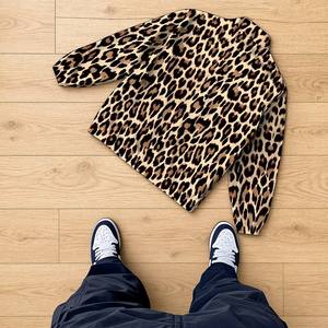 Veste bomber personnalisée en gros de haute qualité, légère, à imprimé léopard, vintage Y2K, avec fermeture éclair et poignets élastiques pour hommes - Product Image 3