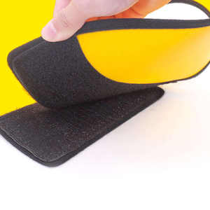 Venta al por mayor de lujo ajustable de plástico perro collares de liberación rápida mascota seguridad rayas bufanda decoración disponible en blanco amarillo - Product Image 5