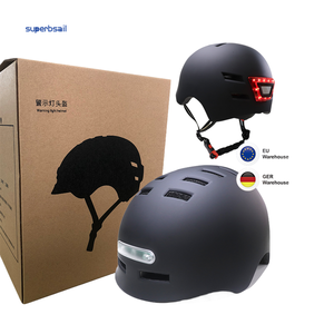Superbsail EU Warehouse Scooter <span class=keywords><strong>Bicicleta</strong></span> eléctrica Lámpara Ciclismo Luz trasera inteligente <span class=keywords><strong>Casco</strong></span> para adultos MTB Motocicleta Accesorios <span class=keywords><strong>Casco</strong></span> - Product Image 4