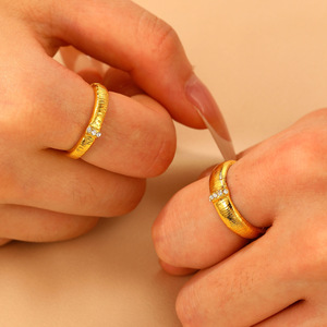 Anello di apertura femminile placcato oro di lusso stile antico medio filo tecnica di disegno zircone luce impilato anello <span class=keywords><strong>per</strong></span> coppie - Product Image 4