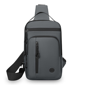 Bolso de Pecho/Cintura Impermeable de PU para Hombre, de Alta Calidad y a la Moda, con Cierre de Cremallera, Multifuncional, Deportivo - Product Image 1