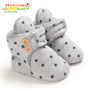 Botas de Bebé Unisex de 0 a 2 Años, con Estampado de Estrellas, de Tela de Algodón Cálida, Nueva Moda, Marca OEM, Hechas en Shanghái - Product Image 3