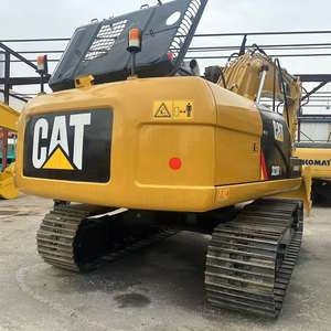 Excavadora de cadenas CAT 323D2L usada de 23 toneladas en excelentes condiciones, con bomba de motor inferior, 8 ruedas de freno, motor CAT 3066, certificación CE - Product Image 2