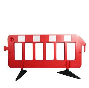 Barrière de sécurité pour piétons Pieds en caoutchouc Contrôle des foules sur route rouge Plastique réfléchissant Sécurité Barrière réfléchissante - Product Image 5