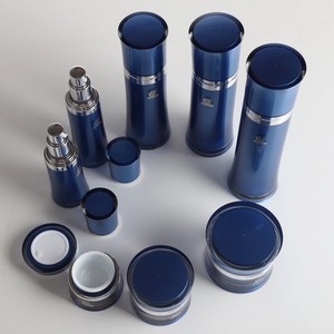 Botella de bomba de loción acrílica cilíndrica Envase cosmético con anillo de plata - Product Image 5