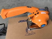 Machine de découpe de tissu à couteau rond servo-motrice JOCKY RCS-125 pour l'industrie du vêtement