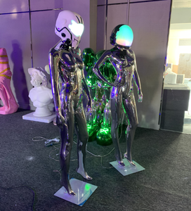 Scultura LED Personalizzata di Ragazza Futuristica: Popolare Rappresentazione della Tecnologia Futura e dell'Arte Sensoriale nella Decorazione - Product Image 2