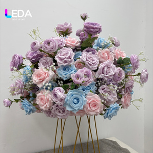 LEDA Artículos para Bodas, Elegante Bola de Flores Púrpuras de 60 cm, Centro de Mesa de Flores Artificiales de Seda para Decoración de Eventos - Product Image 4