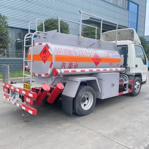 FOTON 2000L <span class=keywords><strong>Camión</strong></span> <span class=keywords><strong>cisterna</strong></span> de <span class=keywords><strong>combustible</strong></span>, utilizado para <span class=keywords><strong>combustible</strong></span> móvil <span class=keywords><strong>Camión</strong></span> de <span class=keywords><strong>combustible</strong></span> móvil - Product Image 4