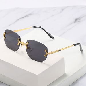 Lunettes de soleil rectangulaires en métal sans monture rétro avec logo personnalisé, UV400, petite monture, sans bordure, carrées, pour hommes et femmes - Product Image 2