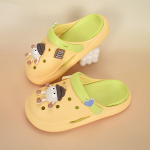 By-1610 Sandales Crocs pour femmes, à bout fermé, antidérapantes, à semelle épaisse, motif 'Petite boule de charbon' en forme de cœur, pour l'été, la plage et toutes saisons - Product Image 3