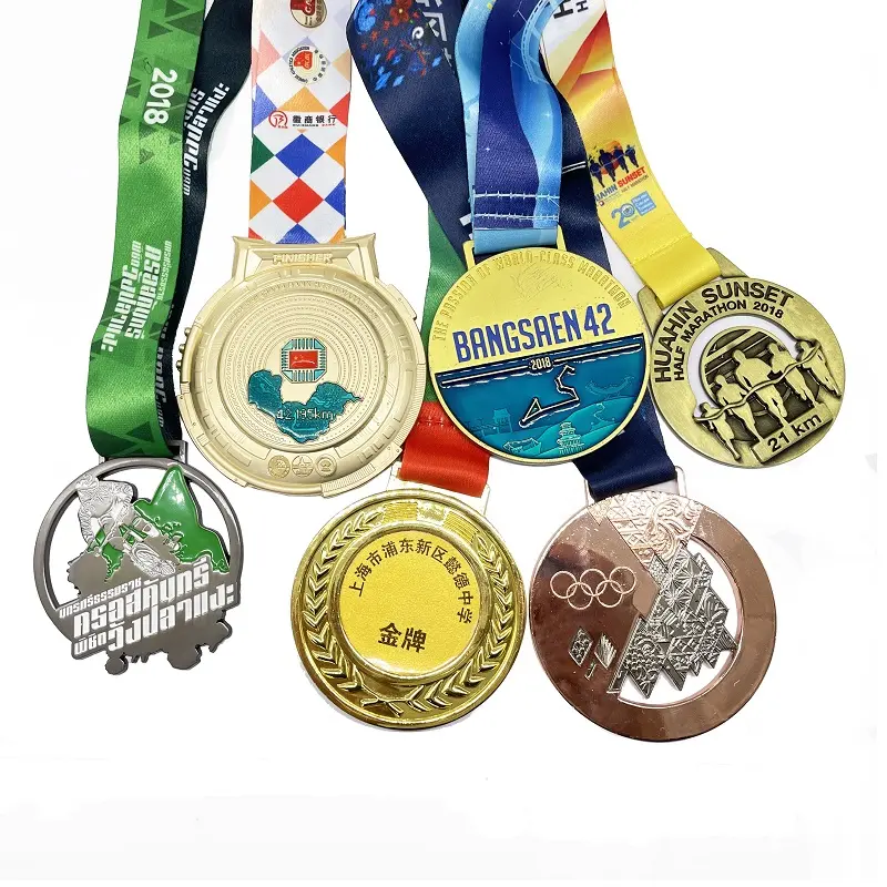 Blanco Zinklegering 3d Marathon Run Medaille Sport Metalen Basketbal Voetbal Voetbal Medaille