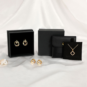 Caja de Joyería Cuadrada Tres en Uno Personalizada, Ligera y de Lujo, para Anillos, Aretes, Pulseras y Collares, con Logotipo y Color Personalizados - Product Image 4