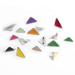 Phụ Kiện Túi Chất Lượng Cao Miếng Dán Biểu Tượng Thương Hiệu Kim Loại Khắc Hình Tam Giác Kim Loại Tùy Chỉnh Nhãn Biểu Tượng Kim Loại Tùy Chỉnh Cho Túi Xách - Product Image 3