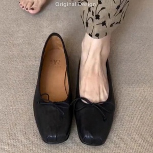 รองเท้าบัลเล่ต์หนังแท้ หัวเหลี่ยม พื้นยางนุ่ม สวมใส่สบาย ประดับโบว์ รองเท้าผู้หญิงแบบสวมใส่ได้ทุกฤดู - Product Image 2