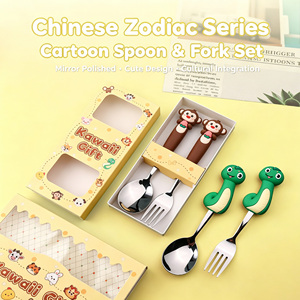 Juego de Cubiertos Infantiles de Plástico Moderno con Diseño de Animales del Zodiaco, Cuchara, Cuchillo y Palillos Chapados en Oro, Aptos para Lavavajillas, en Caja de Regalo para Camping - Product Image 1