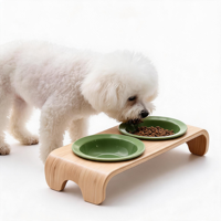 Support surélevé portable en bois massif pour gamelles de chat, double gamelle en céramique verte pour animaux de compagnie, plats surélevés en bois courbé pour nourriture et eau pour chiens, vente en gros