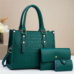 Ensemble de sacs cabas pour femme à motif crocodile, rouge, grande capacité, sac bandoulière avec portefeuille et pochette, printemps 2024 - Product Image 3