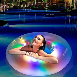 Bouée de piscine gonflable LED pour adulte, bouée de natation LED 105 cm, grand radeau gonflable pour l'été et la plage - Product Image 5