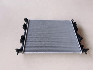 Radiateur de voiture de pièces automobiles pour <span class=keywords><strong>Ford</strong></span> <span class=keywords><strong>Kuga</strong></span> Escape 2020 2021 2022 2023 <span class=keywords><strong>2024</strong></span> - Product Image 4