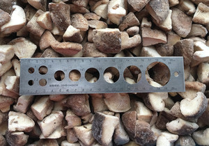 Chất lượng tốt nhất cho nóng bán số lượng lớn đông lạnh nấm <span class=keywords><strong>Shiitake</strong></span> thương mại nấm <span class=keywords><strong>Shiitake</strong></span> toàn bộ cho nhà hàng 2-4cm/4-6cm - Product Image 4