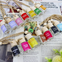 Accessoires de voiture : Diffuseur d'aromathérapie, Pendentif parfumé pour voiture, Parfum suspendu pour voiture