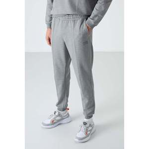 Ensemble de survêtement pour homme Keith Grey Melange, décontracté, respirant, coupe adulte - Product Image 4