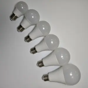 Светодиодная лампа с высоким люменом в помещении с основанием E27 или B22 от 5 Вт до 22 Вт, Ac165-275v Светодиодная лампа