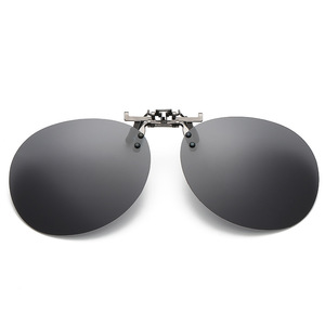 Clip-On Sunglasses Polarized UV400 Resin Lens Metal <b>Frame</b> Light Weight For Driving Fishing Outdoor Sports Unisex Gray - Product Image 5