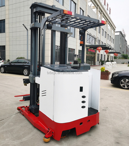 Empilhadeira Tri-Direcional - Altura de Elevação de 9m para Armazenagem VNA, 180 °   Garfos Rotativos e Deslizantes, Certificados pela CE - Product Image 6